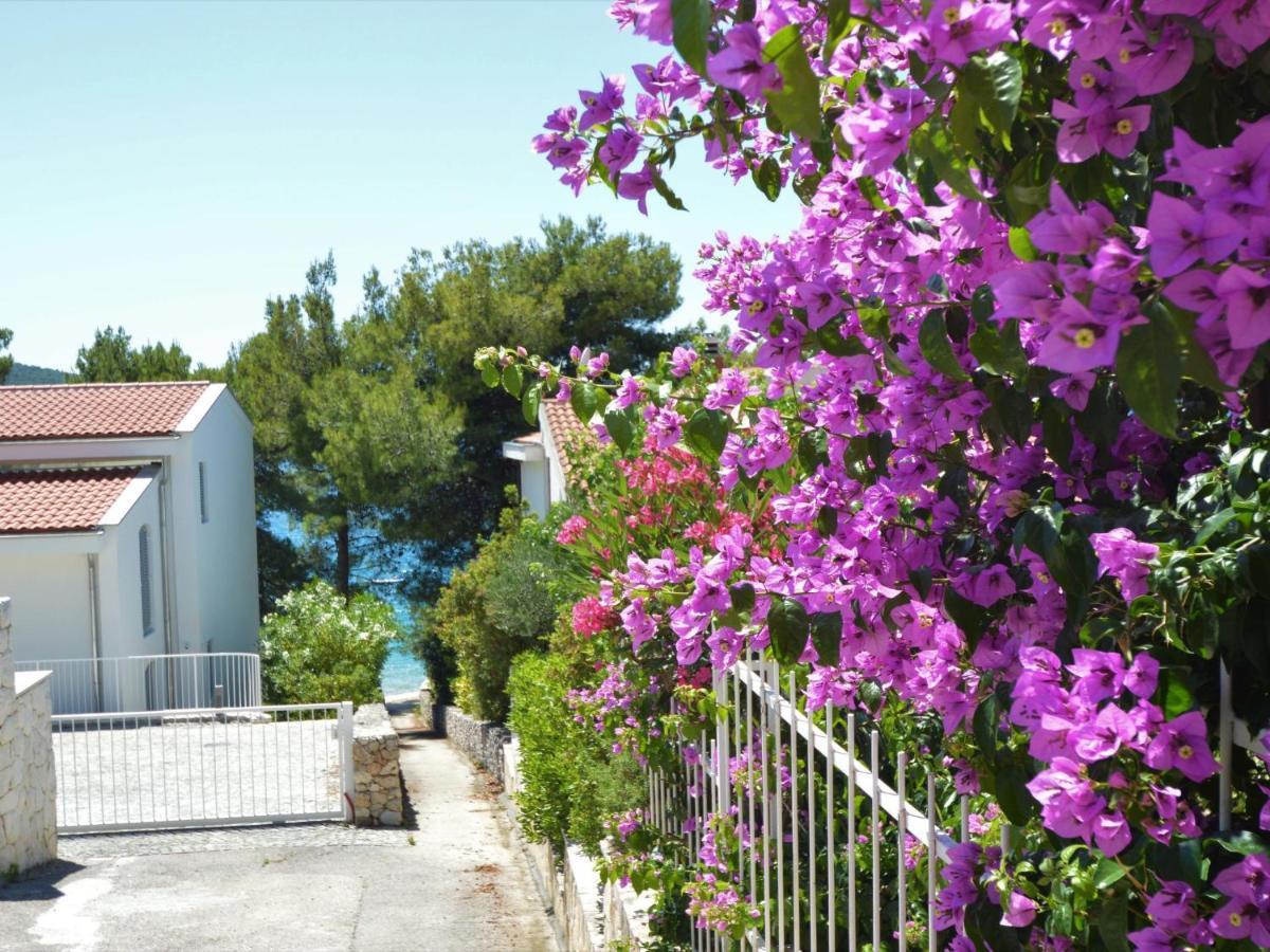 Apartment Rose-1 By Interhome Zaboric Esterno foto